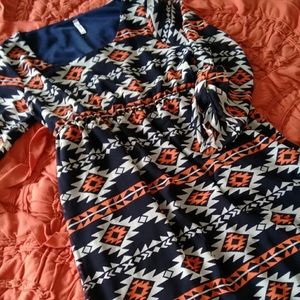 Aztec print maternity dress!
